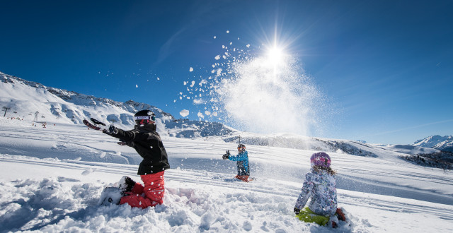 A la neige en famille