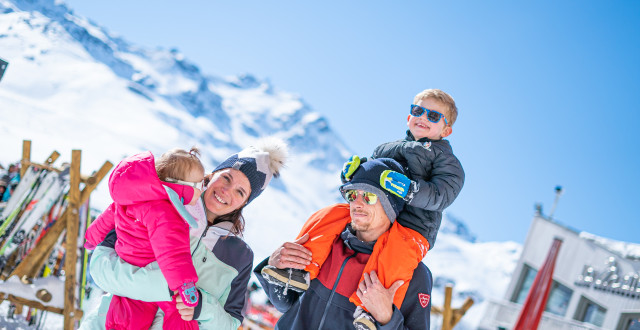 Parent_Enfants_Station_ValThorens - C.Ducruet - OT Val Thorens - 14