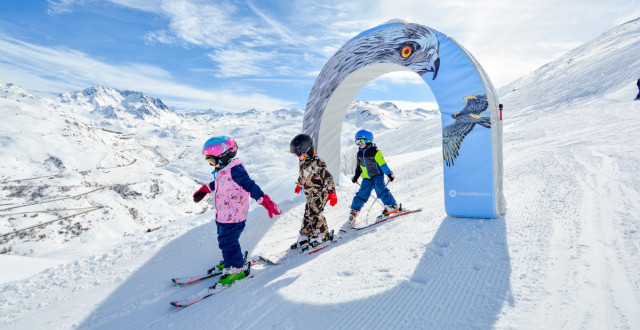 Ski_famille_au_Friendly_Natural_Park-Infonews-30244-1200px